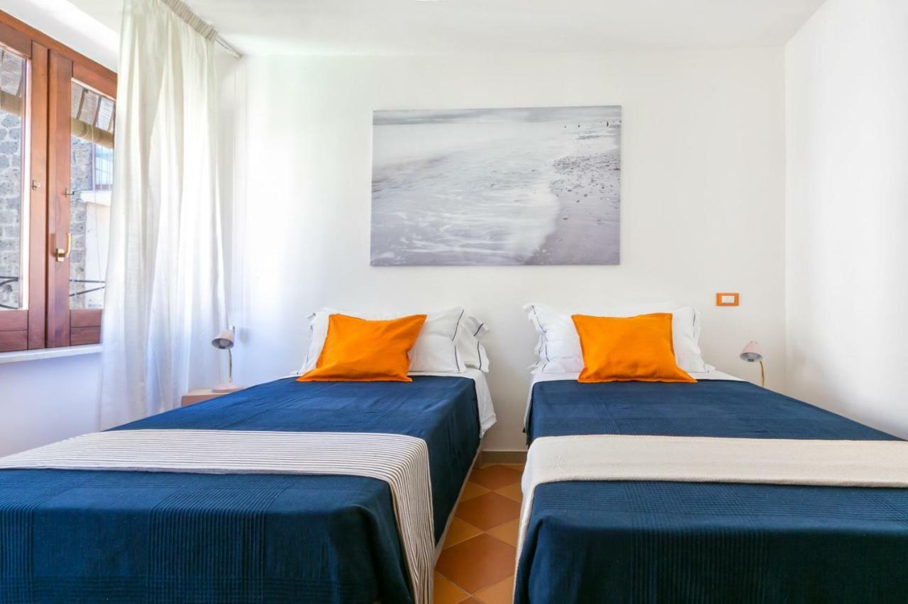 Terrazza Felicienne Lägenhet Sorrento Exteriör bild