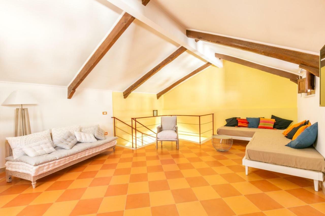 Terrazza Felicienne Lägenhet Sorrento Exteriör bild